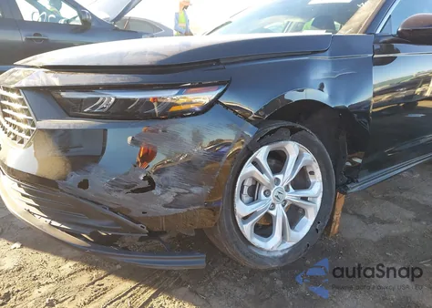 2025 Honda Accord Lx z USA, uszkodzony, nr VIN 1HGCY1F29SA018371